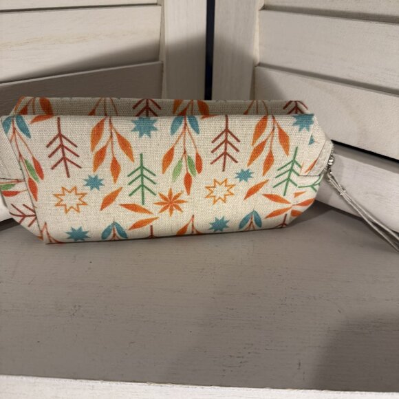 Colorful Leaf & Star Print Pouch – NWT, 100% Polyester - Picture 2 of 2